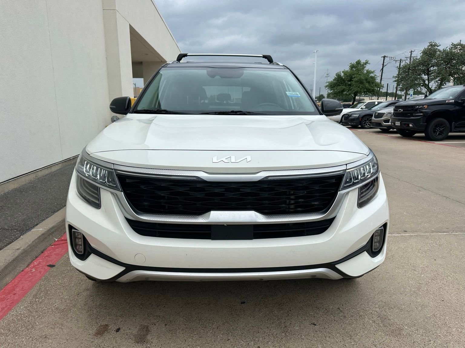 Used 2023 Kia Seltos SX image 5