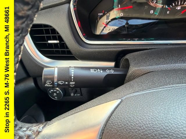 Used 2017 Chevrolet Traverse LT FWD image 31
