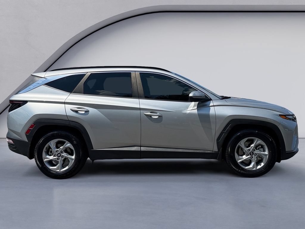 Used 2023 Hyundai Tucson SEL FWD image 6