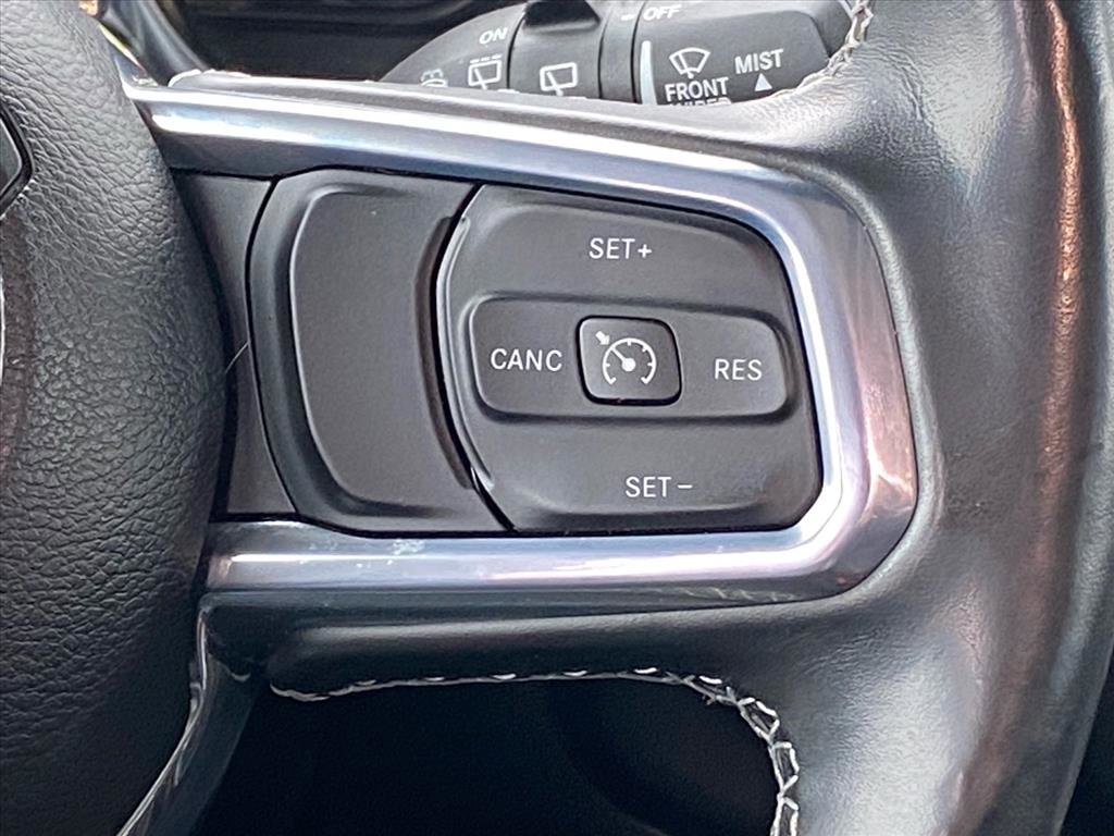 Used 2023 Jeep Wrangler Unlimited Sahara w/ Cold Weather Group image 9