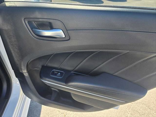 Used 2022 Dodge Charger R/T w/ Plus Group image 13