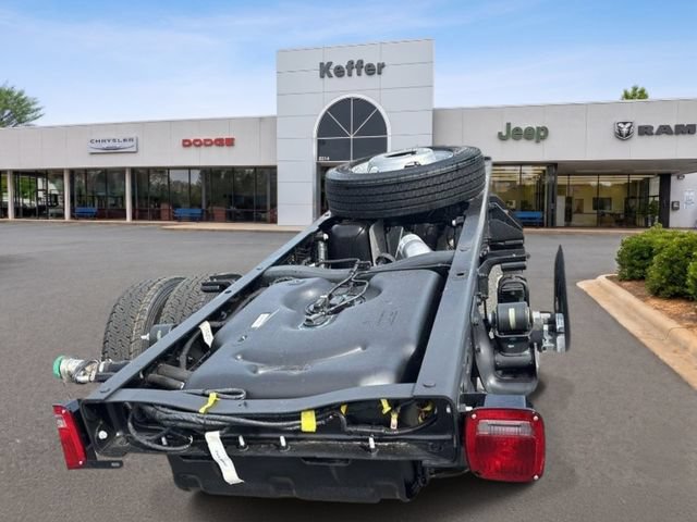 New 2026 RAM 5500 Tradesman AWD/4WD image 5
