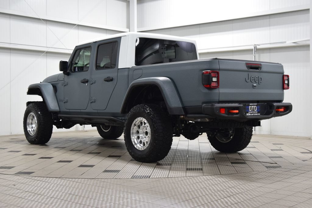 Used 2026 Jeep Gladiator Mojave AWD/4WD image 6