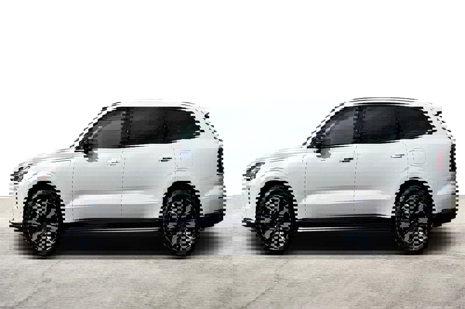 New 2025 Volvo EX90 Plus w/ Protection Package Premier image 5