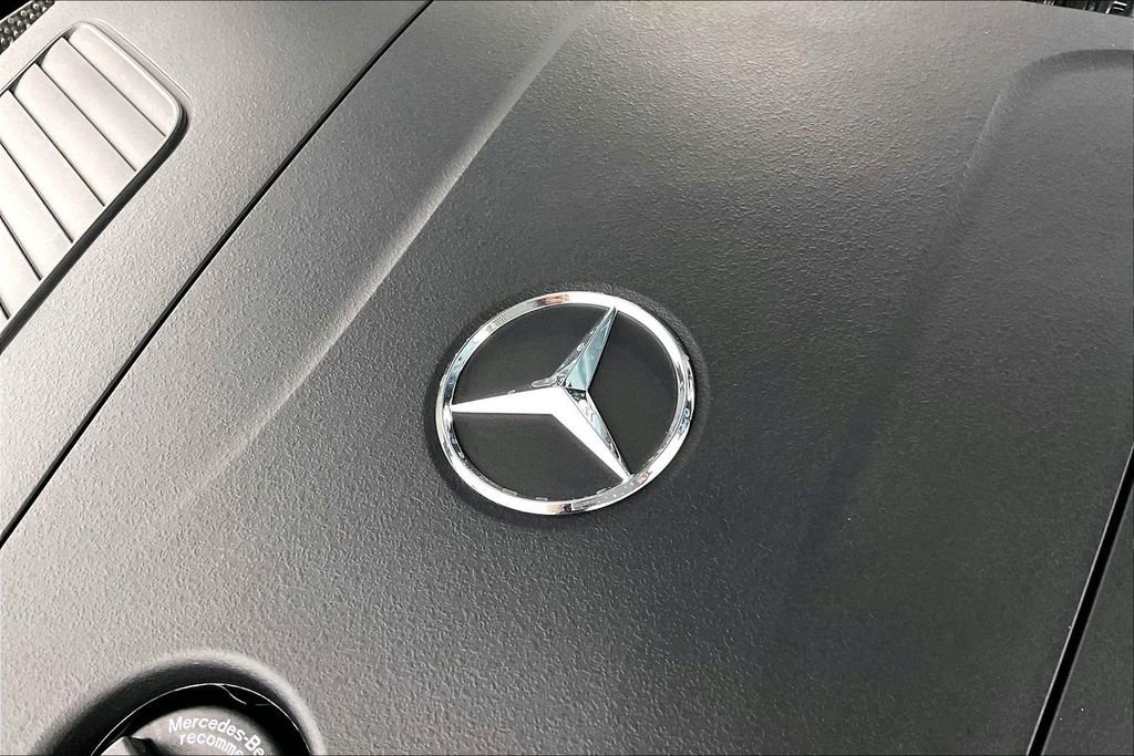 Used 2026 Mercedes-Benz GLC 300 4MATIC image 31