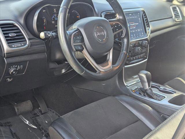 Used 2021 Jeep Grand Cherokee Laredo X image 10