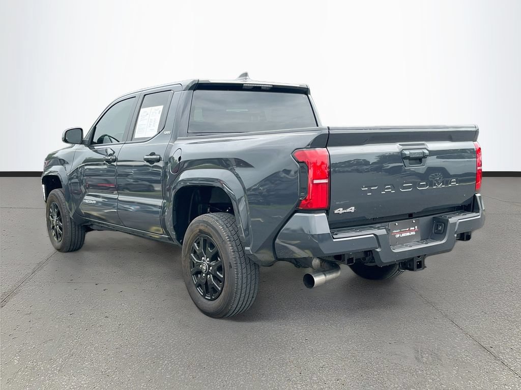 Used 2024 Toyota Tacoma SR5 AWD/4WD image 5