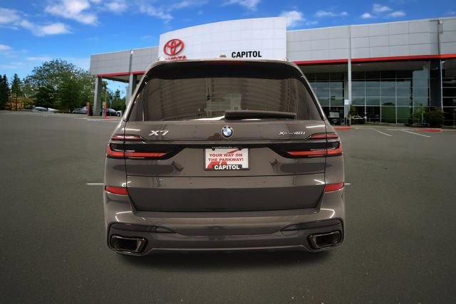 Used 2024 BMW X7 xDrive40i w/ Executive Package AWD/4WD image 4