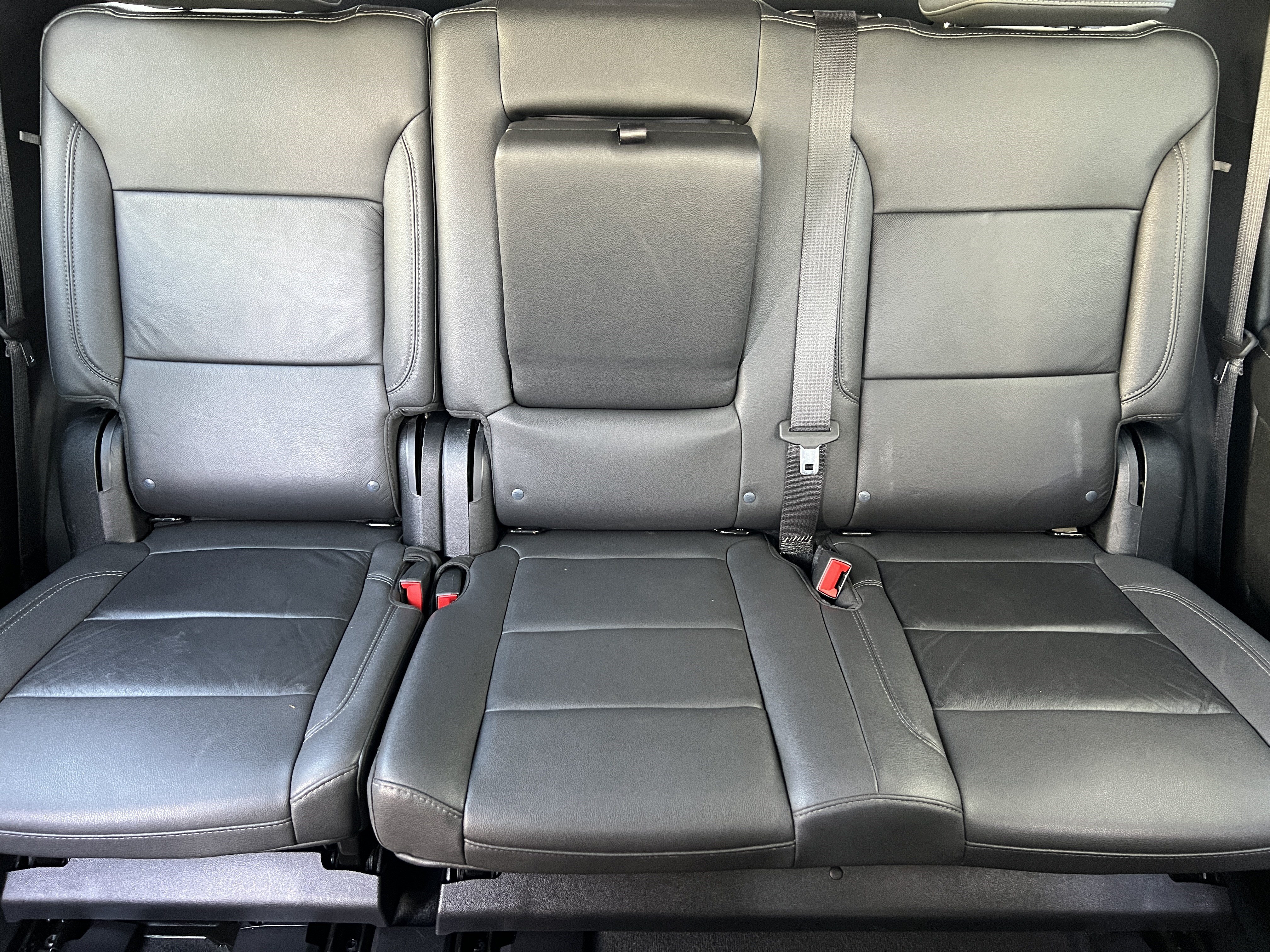 Used 2023 Chevrolet Tahoe LT AWD/4WD image 14