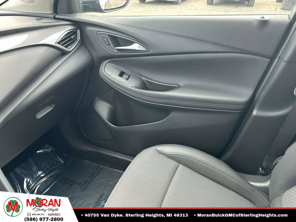 Certified 2023 Buick Encore GX Preferred w/ Cold Weather Comfort Package FWD image 29