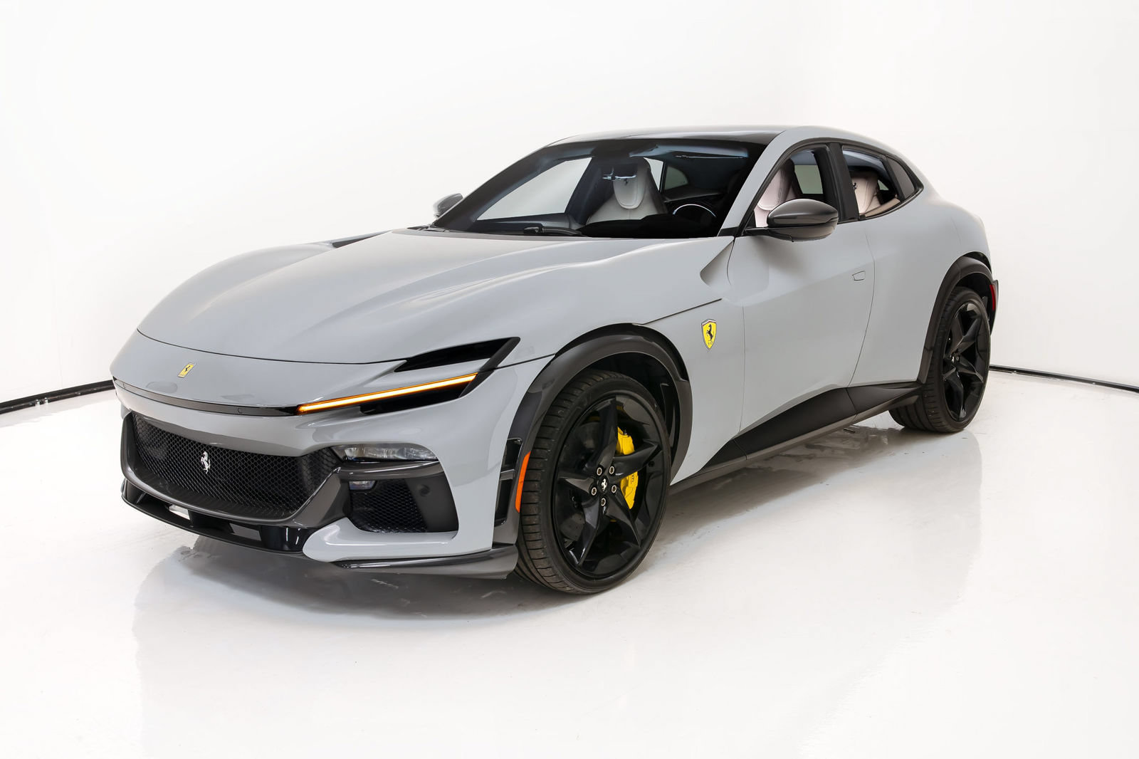 Certified 2025 Ferrari Purosangue AWD/4WD image 6