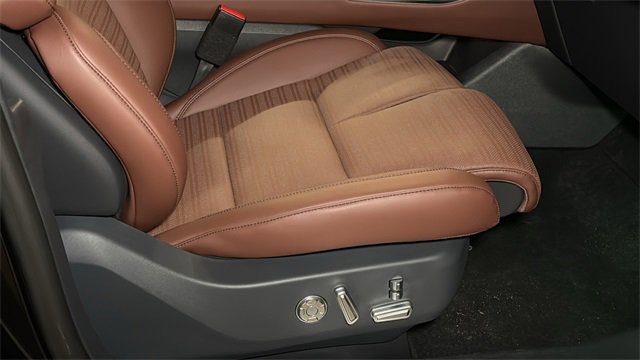 New 2026 Lincoln Nautilus Reserve image 8