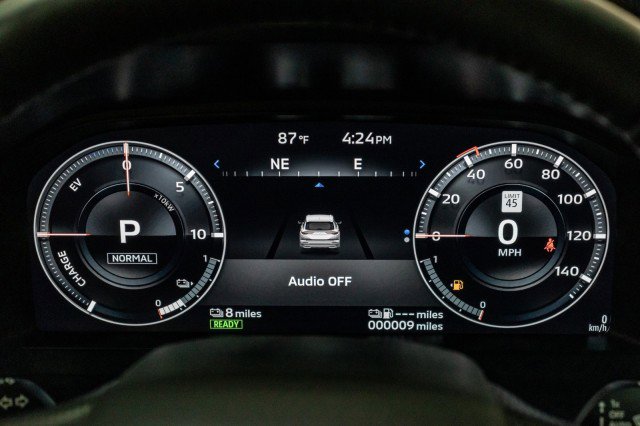 New 2025 Mitsubishi Outlander SEL image 11