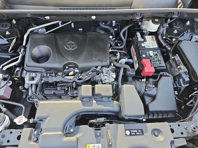 Used 2023 Toyota RAV4 LE image 29