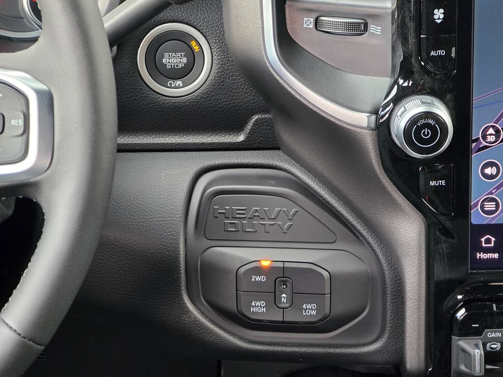 New 2026 RAM 2500 Big Horn AWD/4WD image 30