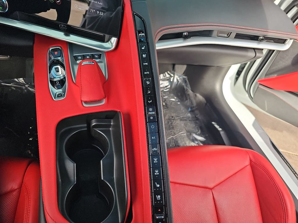 Used 2021 Chevrolet Corvette Stingray Preferred Cpe w/ Z51 Performance Package RWD image 21