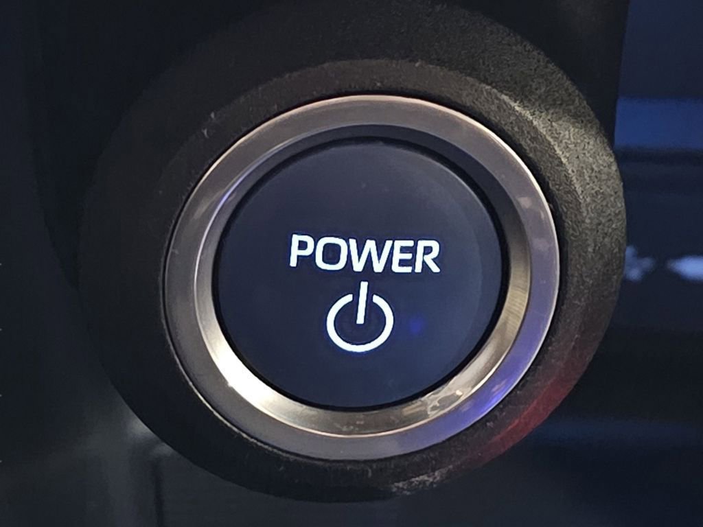 Certified 2021 Toyota Venza XLE w/ Softex Package image 18