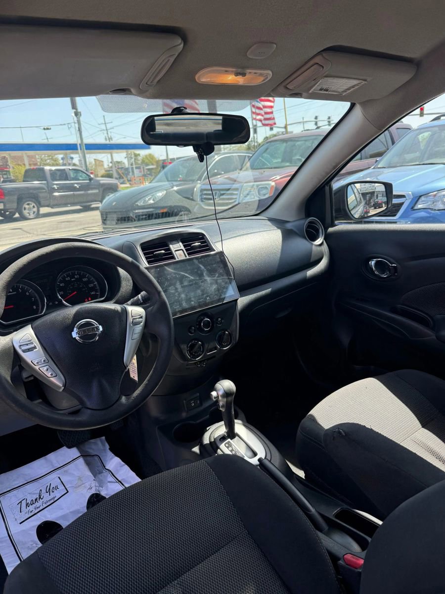 Used 2018 Nissan Versa SV image 17