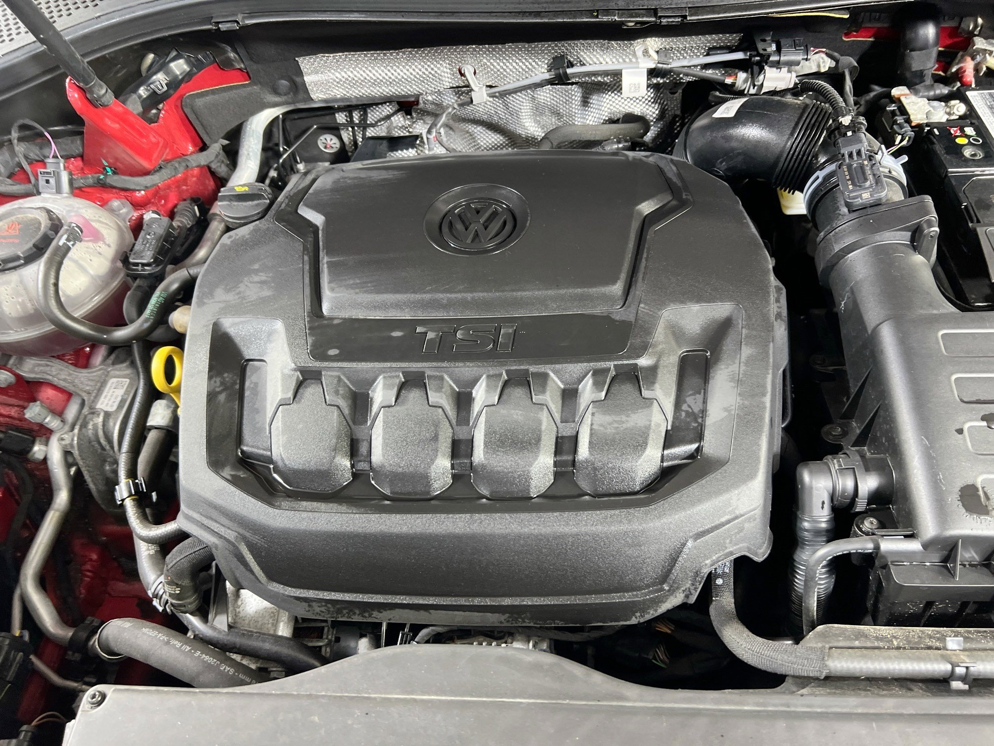 Used 2022 Volkswagen Tiguan SE image 29