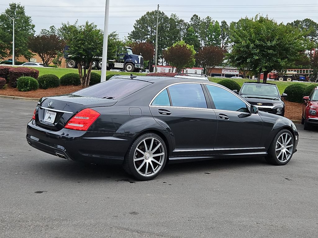 Used 2011 Mercedes-Benz S 550 w/ Sport Pkg image 7