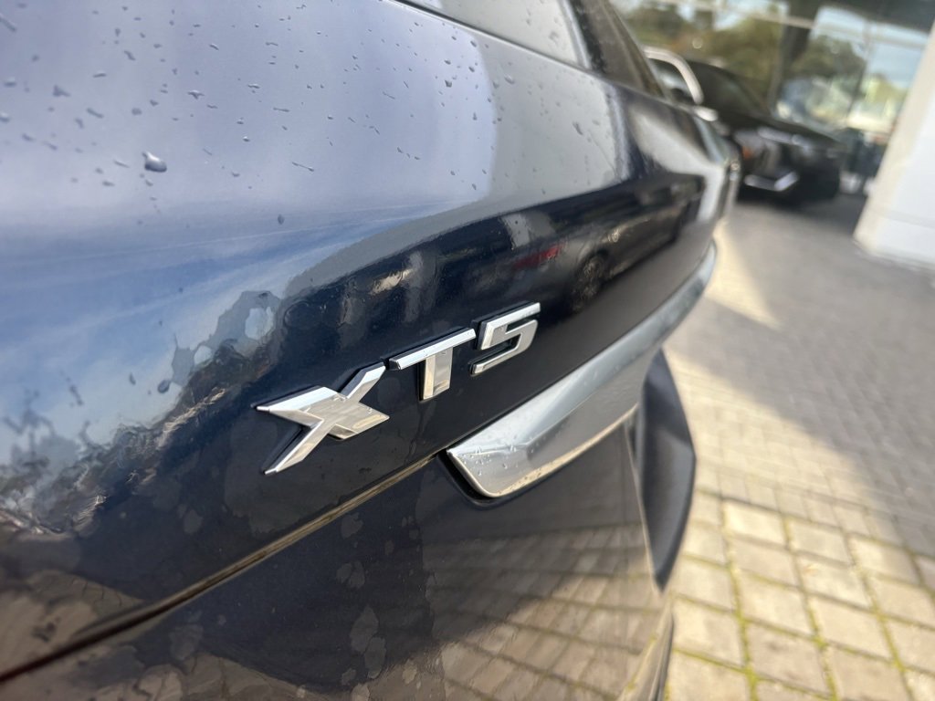 Used 2019 Cadillac XT5 FWD image 8