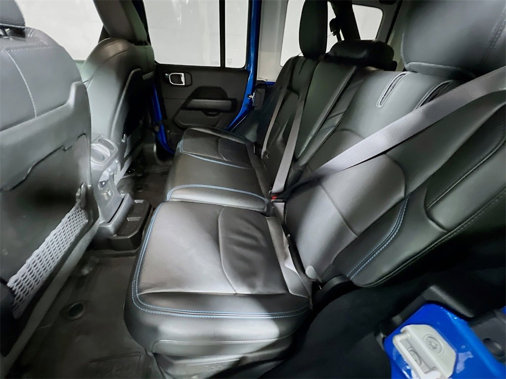 Used 2024 Jeep Wrangler Unlimited Rubicon 4xe image 23