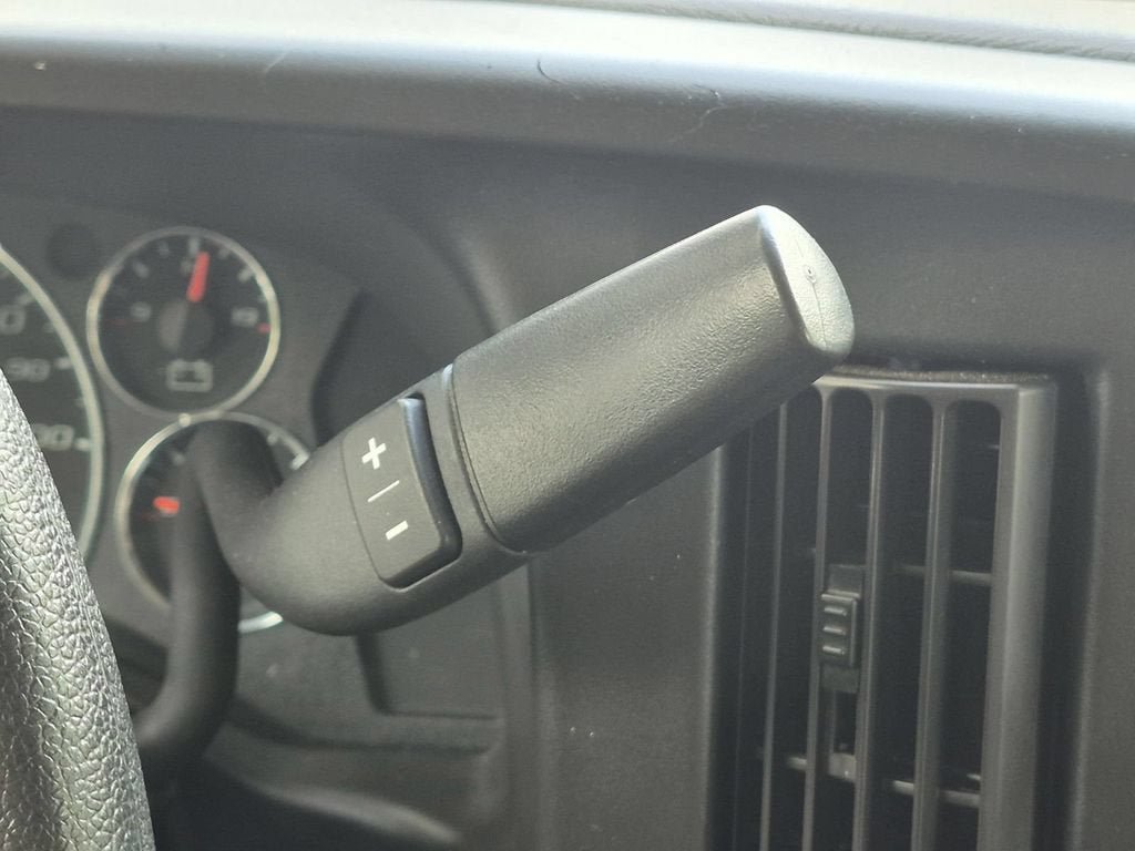 Used 2021 GMC Savana 3500 Extended w/ Power Convenience Package RWD image 19