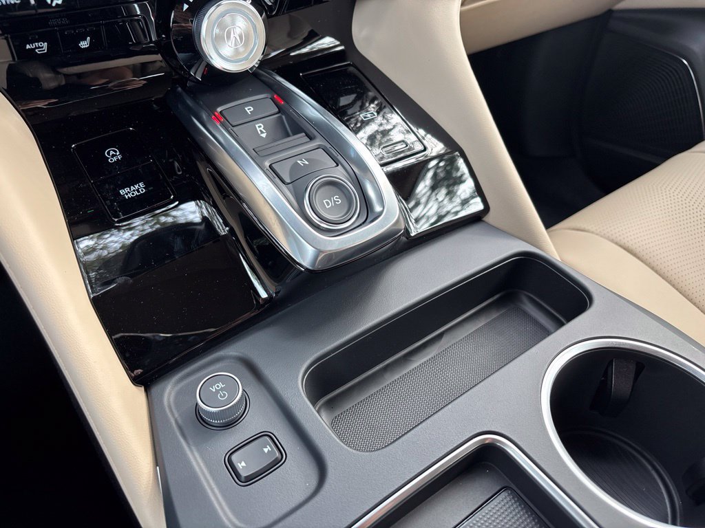 New 2026 Acura MDX w/ Technology Package FWD image 28