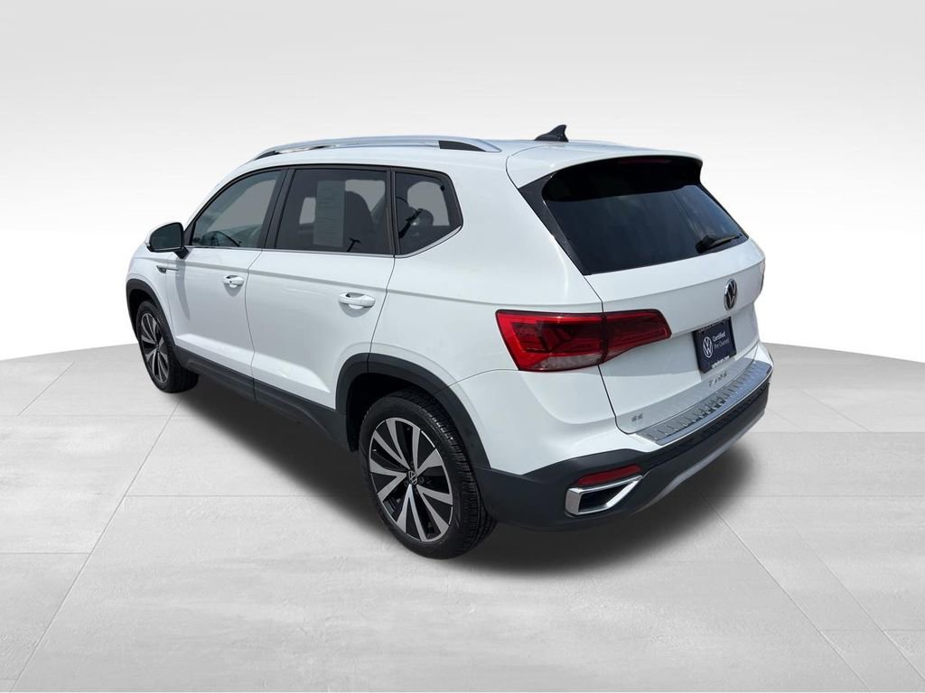 Certified 2023 Volkswagen Taos SE FWD image 5