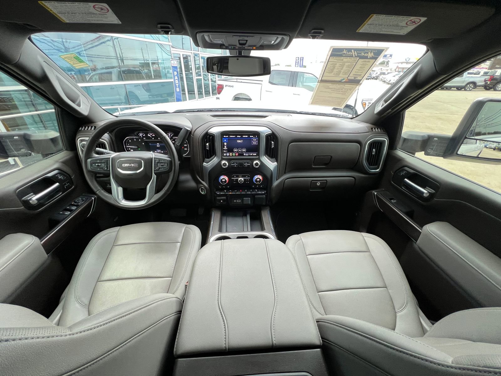 Used 2023 GMC Sierra 2500 SLT w/ SLT Premium Package AWD/4WD image 18