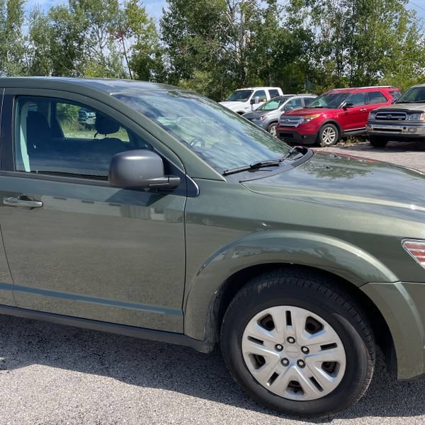 Used 2017 Dodge Journey SE FWD image 13