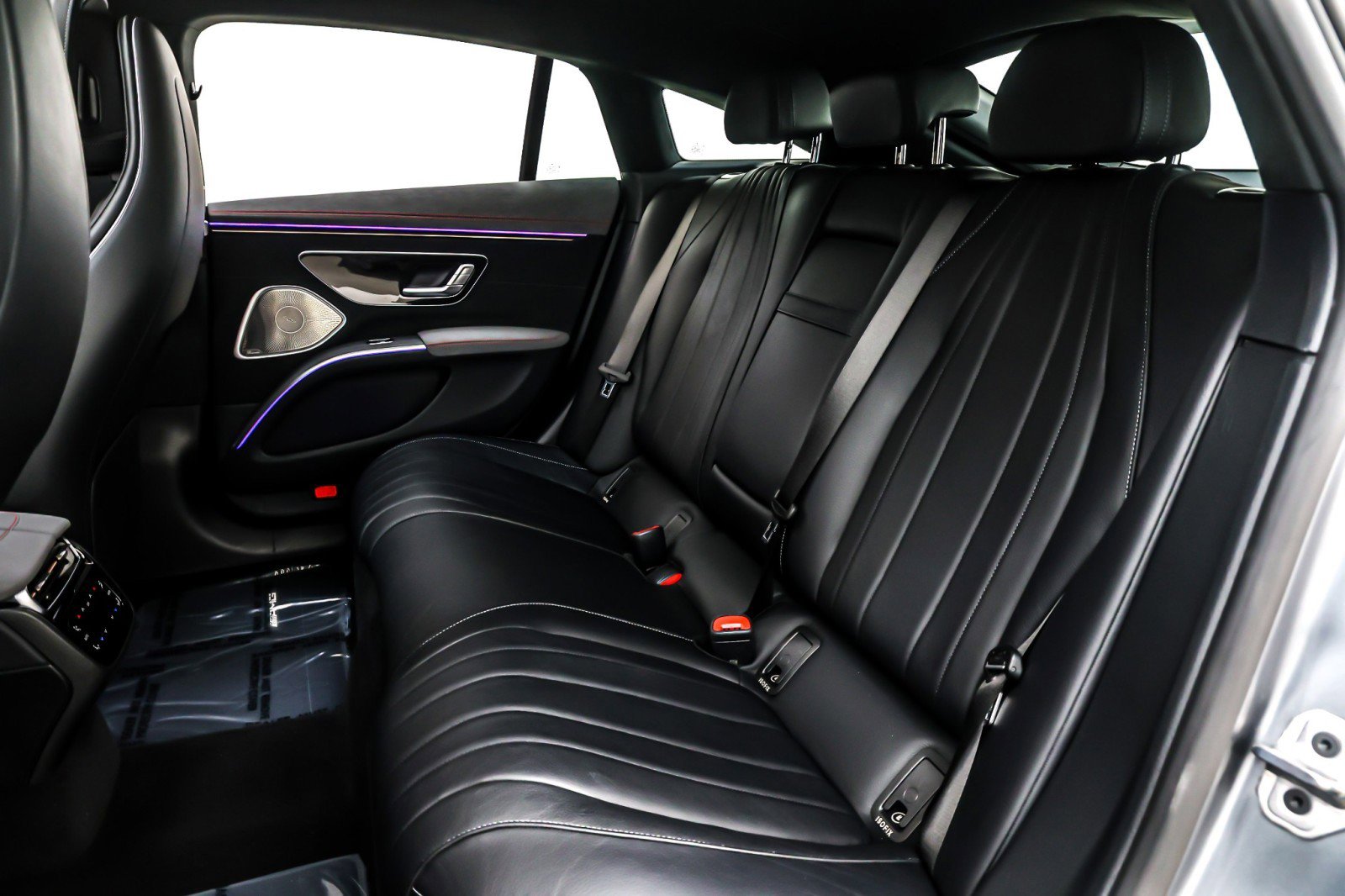 Used 2023 Mercedes-Benz EQS 580 4MATIC Sedan image 9