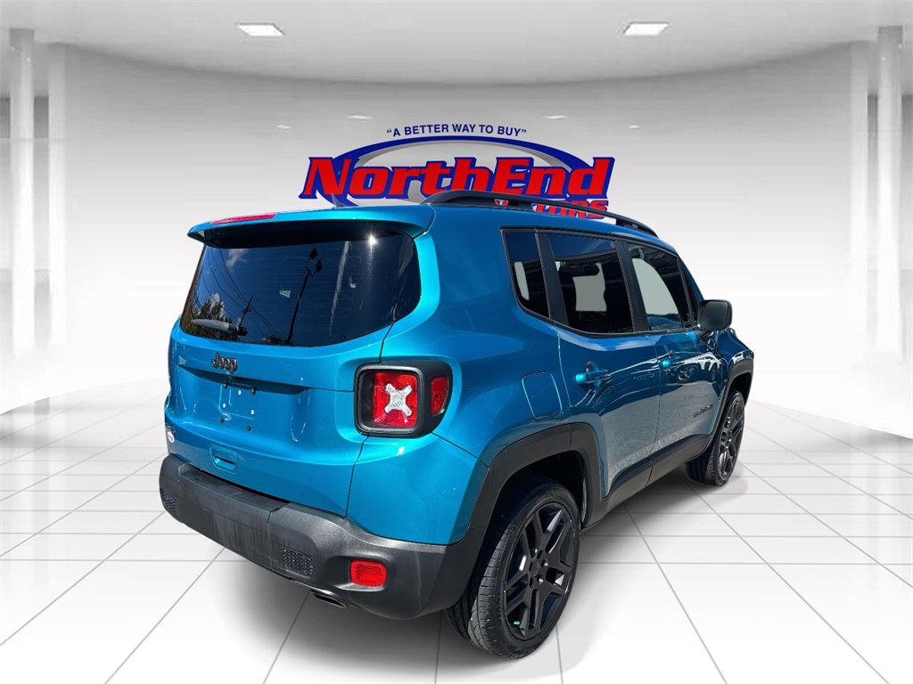 Used 2021 Jeep Renegade Latitude w/ Sun & Sound Group image 3
