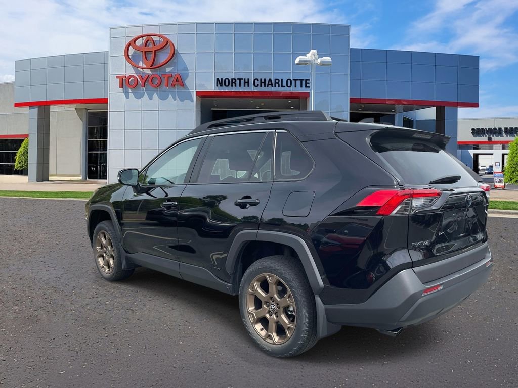 Used 2023 Toyota RAV4 AWD Hybrid image 6