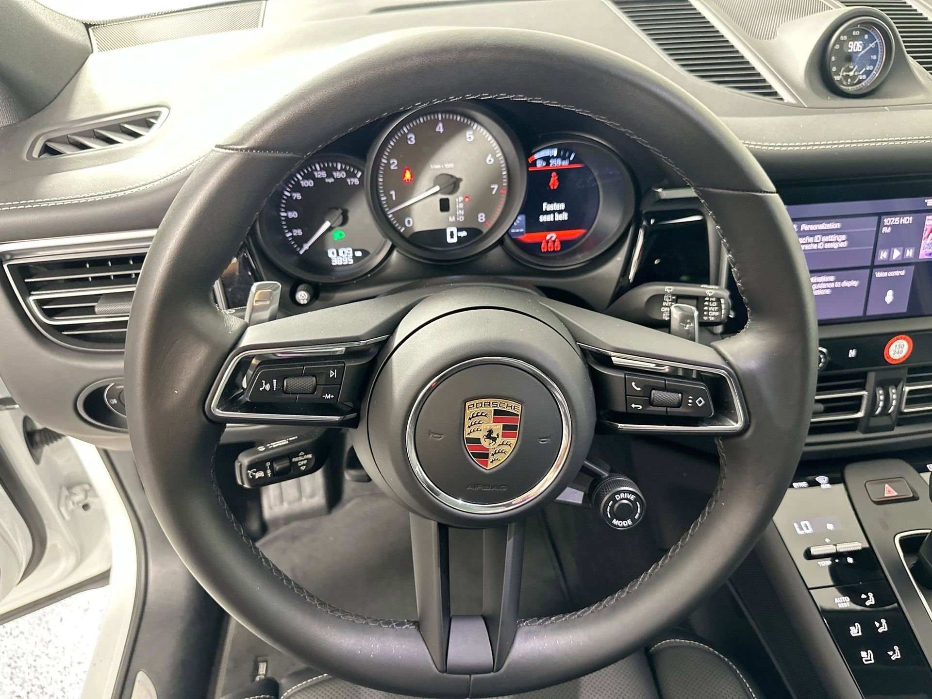 Certified 2024 Porsche Macan S image 24