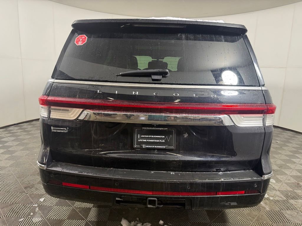 Certified 2023 Lincoln Navigator Reserve image 4