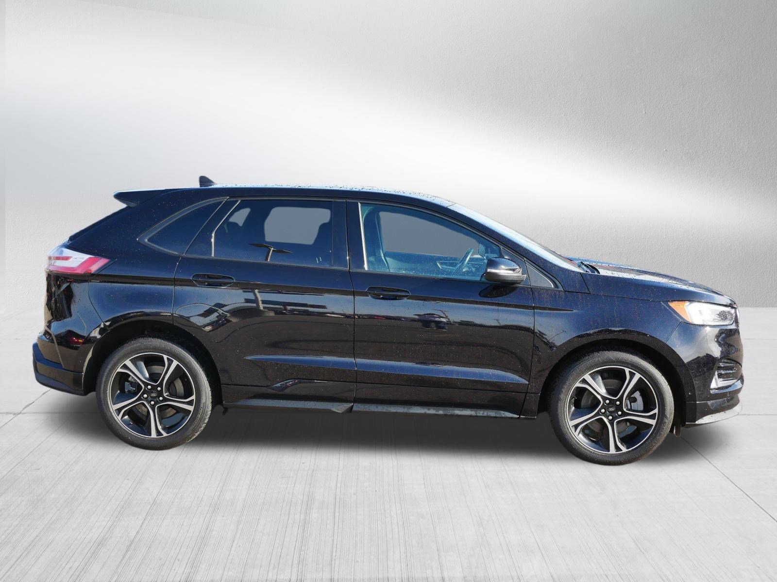Certified 2021 Ford Edge ST w/ Equipment Group 401A AWD/4WD image 8