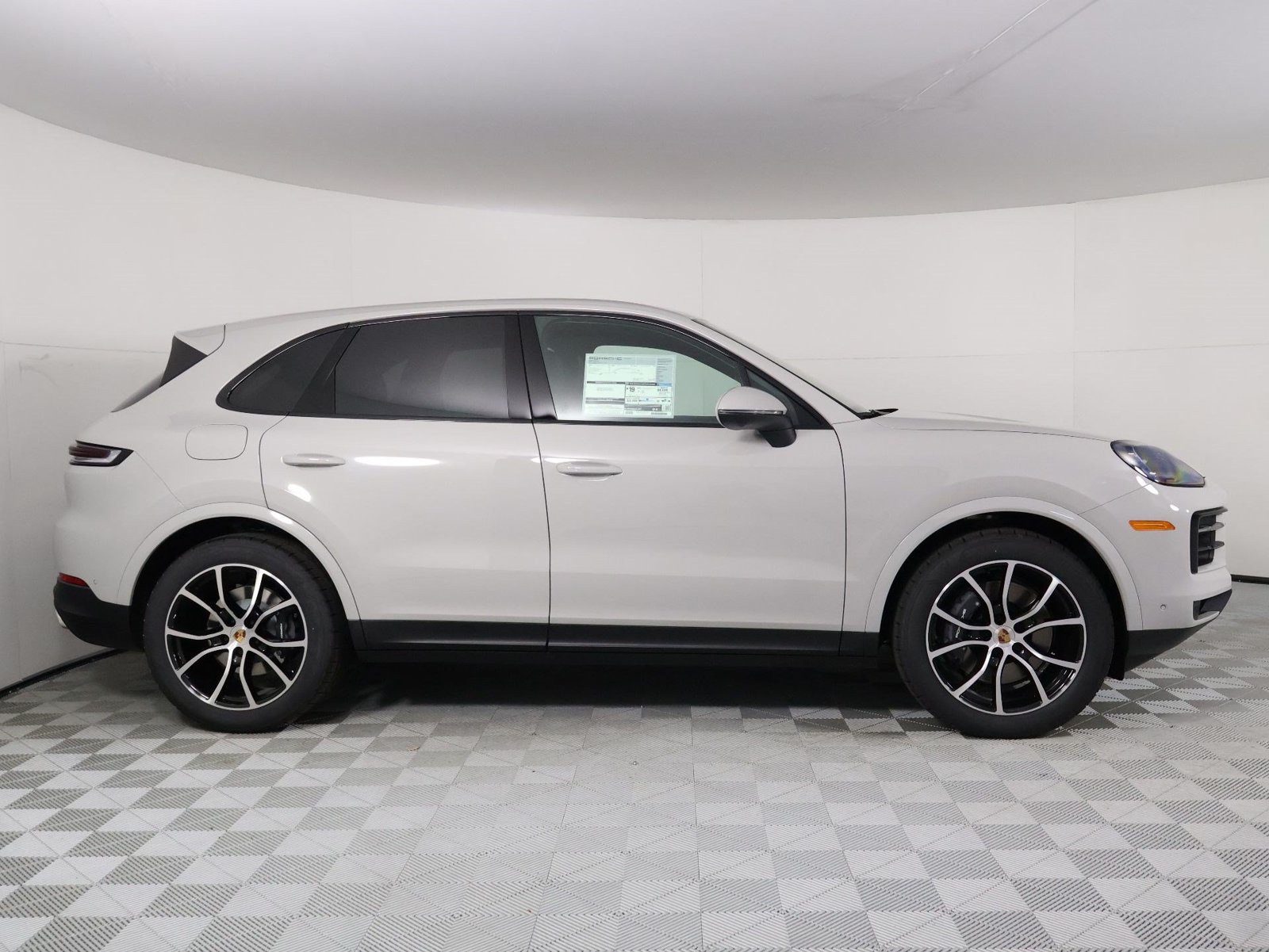 New 2026 Porsche Cayenne AWD/4WD image 8