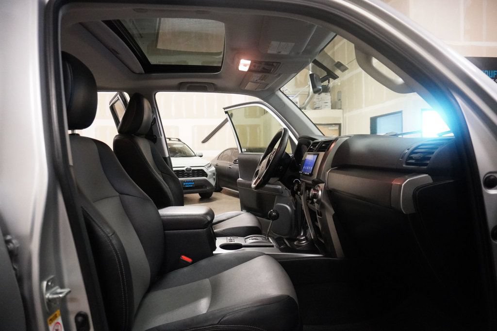 Used 2016 Toyota 4Runner SR5 Premium AWD/4WD image 13