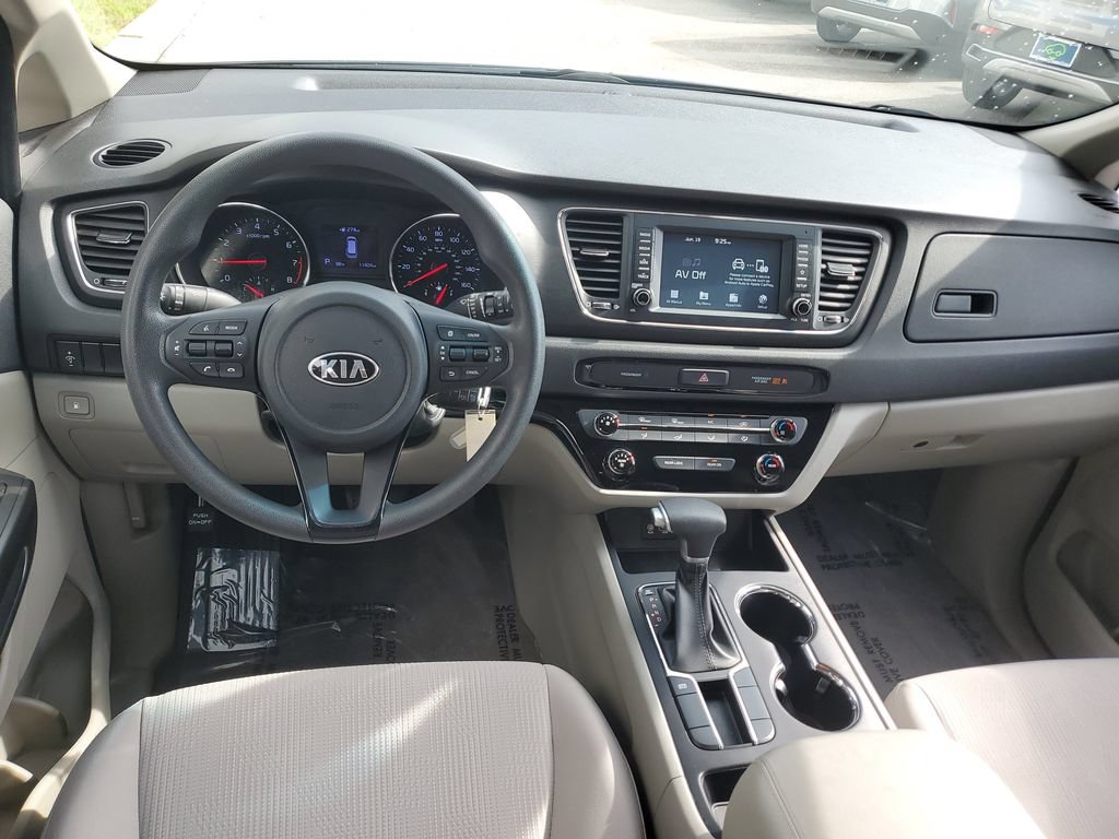 Used 2020 Kia Sedona LX FWD image 16
