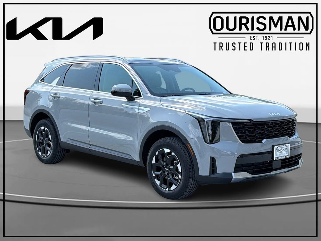 New 2026 Kia Sorento S w/ S Panoramic Sunroof Package