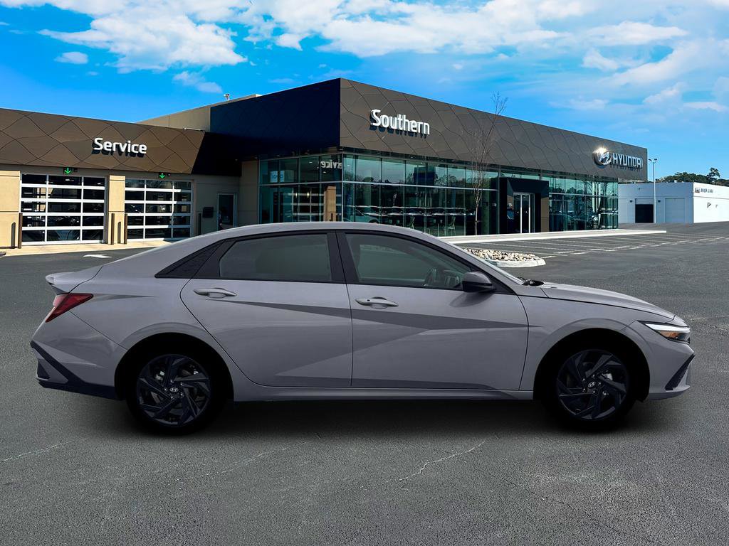 New 2026 Hyundai Elantra Sport image 10