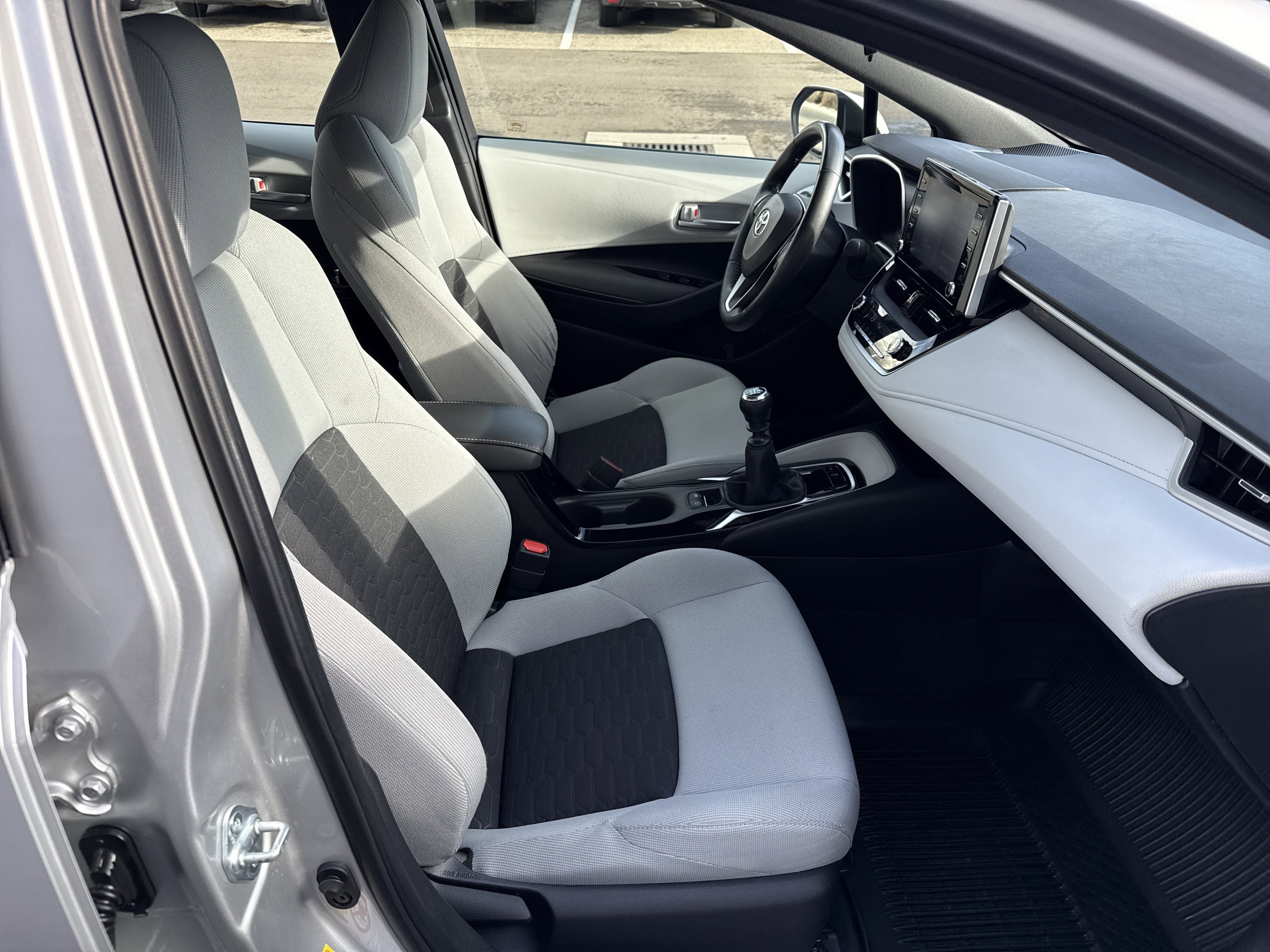 Used 2019 Toyota Corolla SE image 20