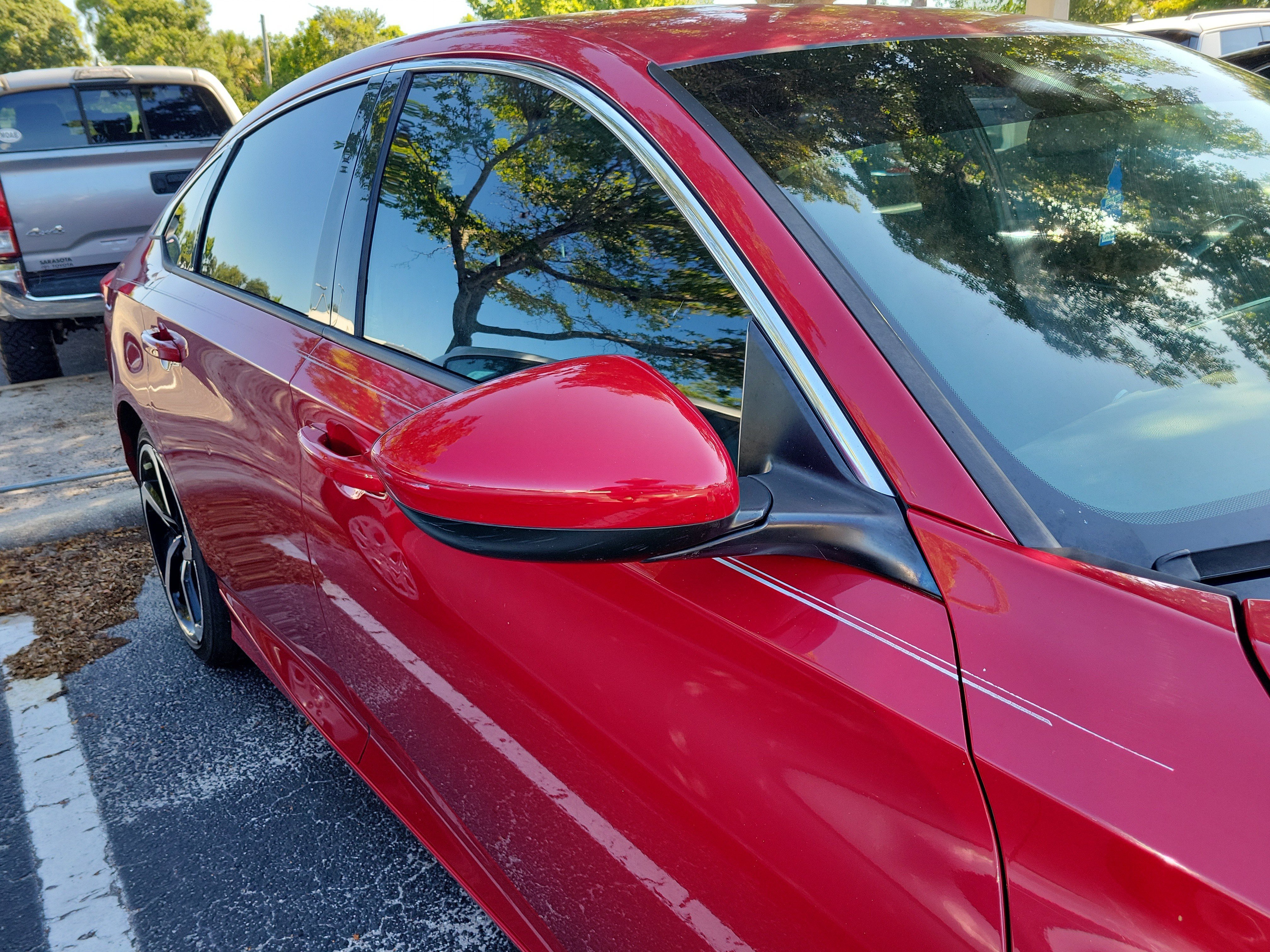Used 2018 Honda Accord Sport image 9