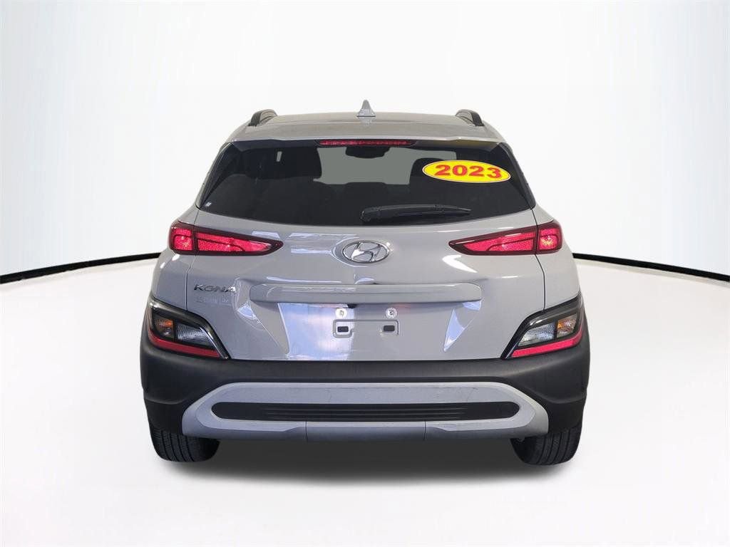 Certified 2023 Hyundai Kona SEL w/ Convenience Package FWD image 6