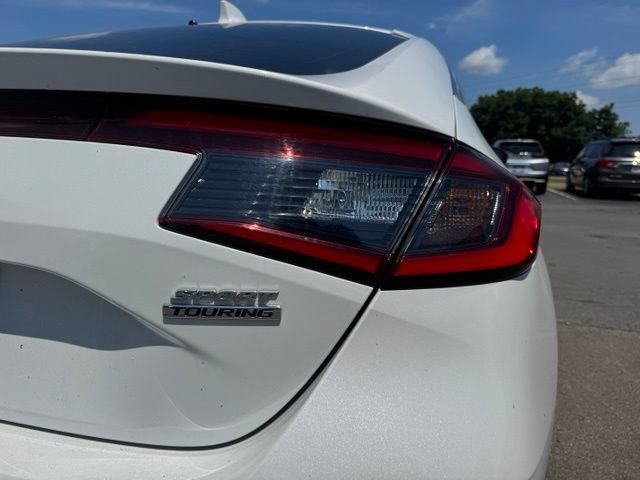 Used 2024 Honda Civic Sport Touring image 7