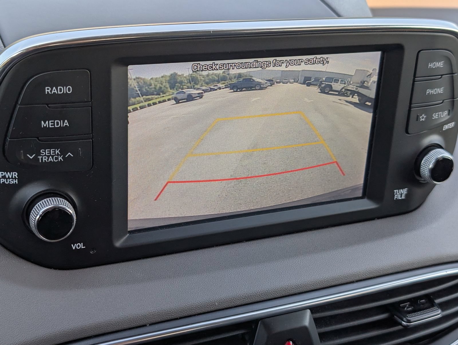Used 2020 Hyundai Santa Fe SE AWD/4WD image 20