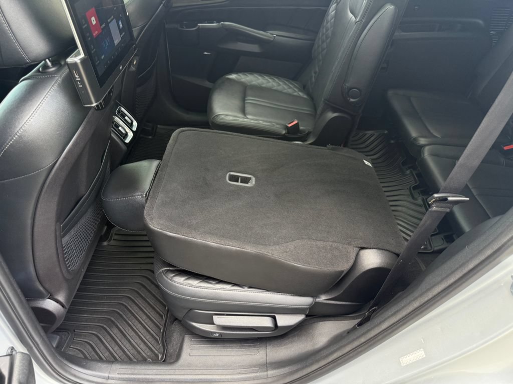 Used 2022 Kia Sorento SX Prestige AWD/4WD image 41