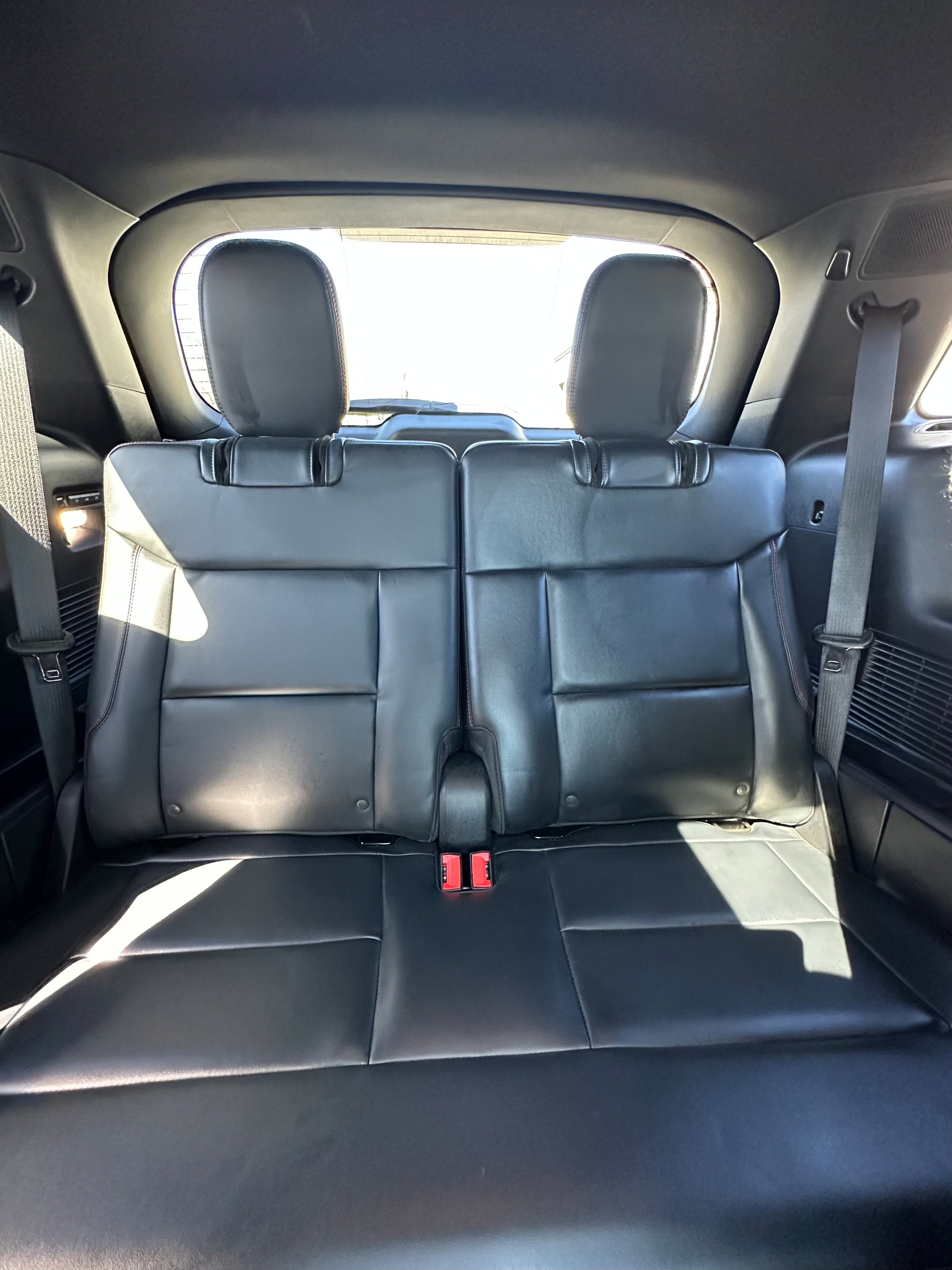 Used 2025 Ford Explorer ST AWD/4WD image 26