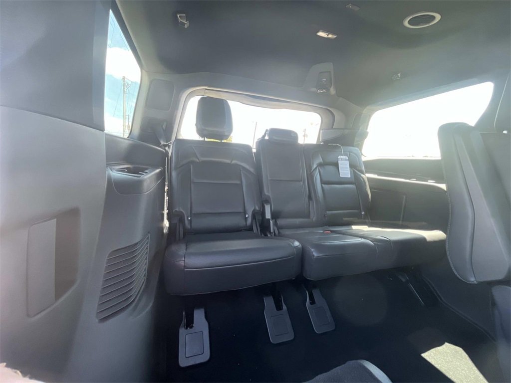 New 2025 Lincoln Navigator Reserve w/ Jet Appearance Package image 17